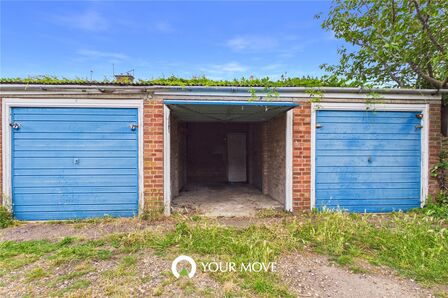 Morton Road, Garage to rent, &pound;85 weekly