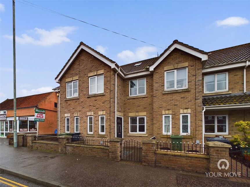 Main image of 4 bedroom Mid Terrace House to rent, High Street, Caister-on-Sea, Norfolk, NR30