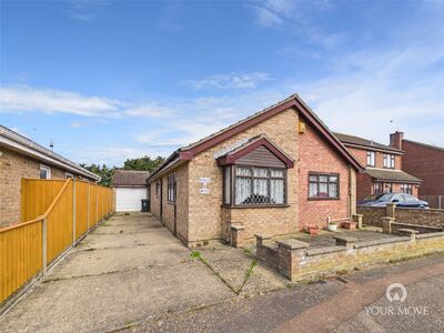 2 bedroom Detached Bungalow for sale