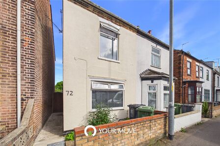3 bedroom Semi Detached House to rent