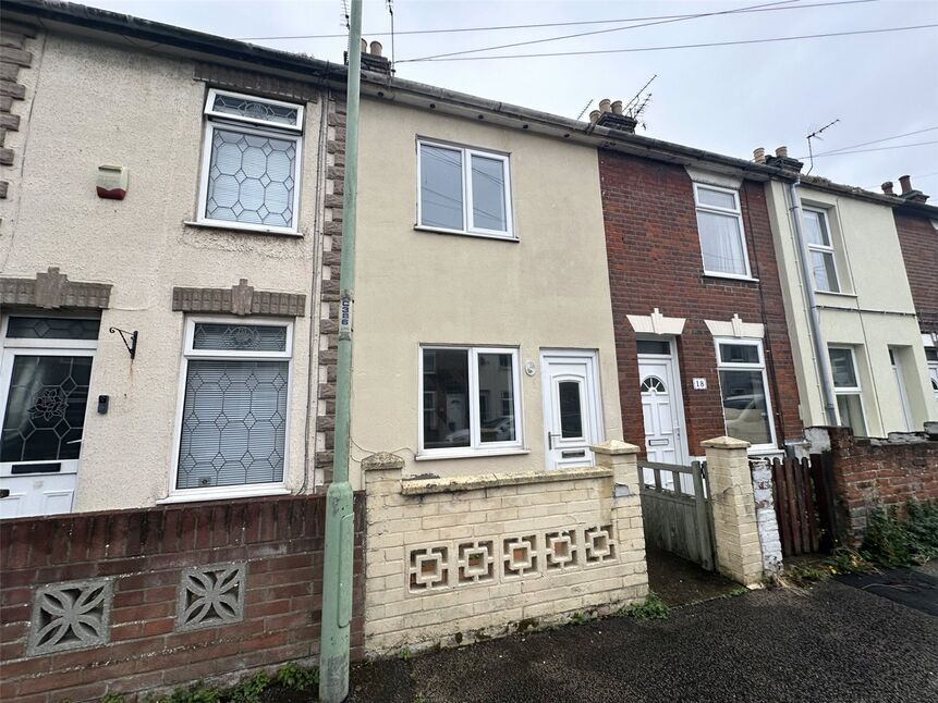 2 bedroom Mid Terrace House to rent