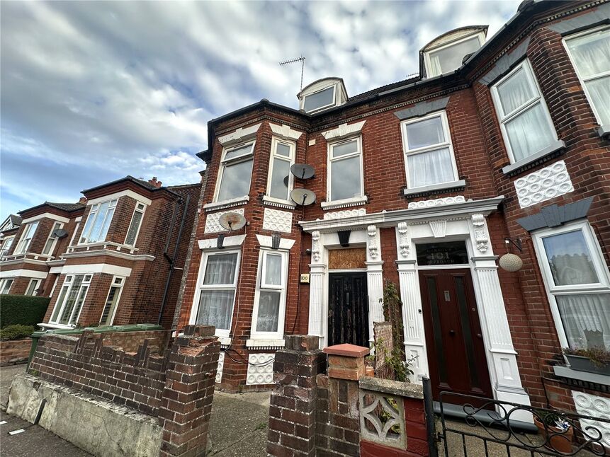 Main image of 1 bedroom  Flat to rent, Upper Cliff Road, Gorleston, Norfolk, NR31