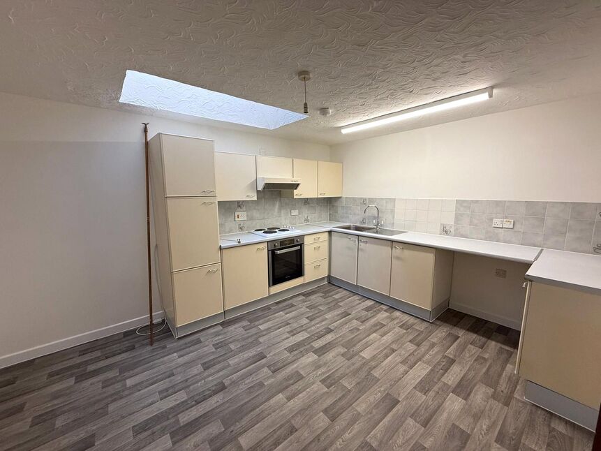 Main image of 1 bedroom Flat to rent, Baker Street, Gorleston, Norfolk, NR31