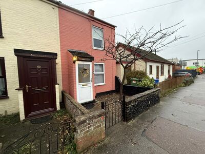 2 bedroom End Terrace Property to rent