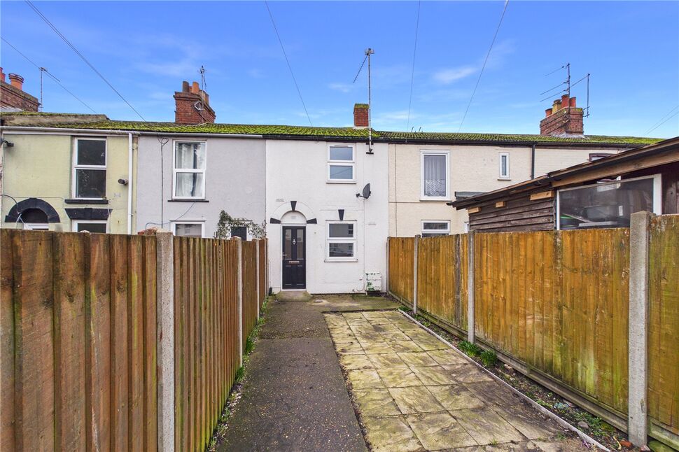 Main image of 2 bedroom Mid Terrace House to rent, Exmouth Road, Great Yarmouth, Norfolk, NR30