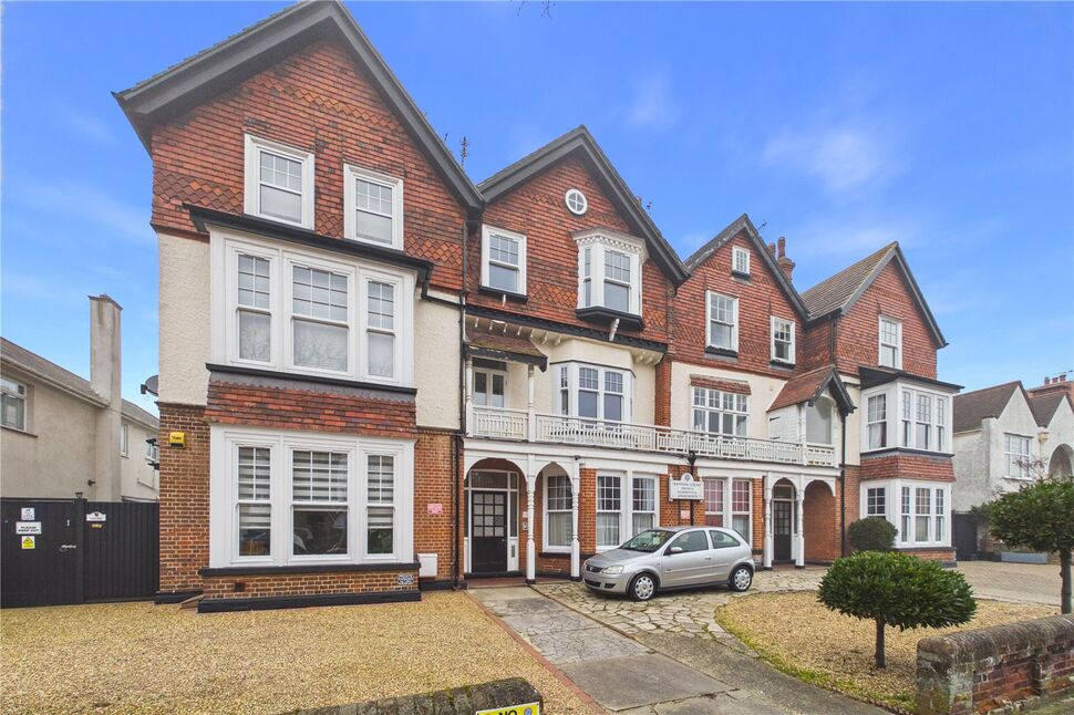 Main image of 1 bedroom Flat to rent, Kirkley Cliff Road, Lowestoft, Suffolk, NR33