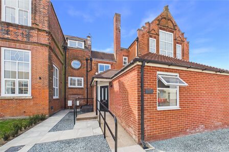 6 bedroom House to rent