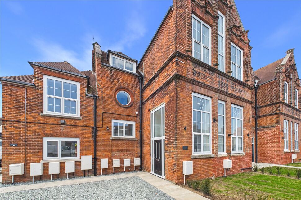 Main image of 2 bedroom House to rent, Lovewell Road, Lowestoft, Suffolk, NR33