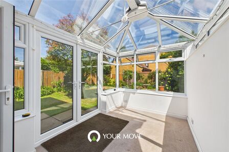 Julian Way, 3 bedroom Detached House for sale, &pound;250,000