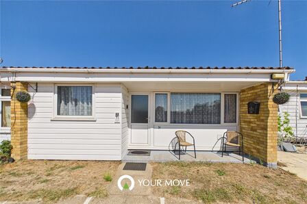 Waveney Valley, 2 bedroom Mid Terrace Property for sale, &pound;60,000