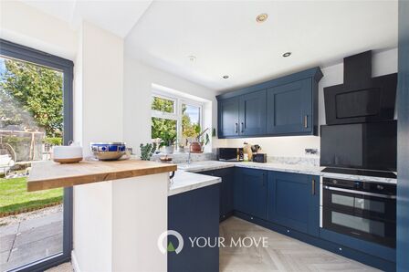 4 bedroom Semi Detached House for sale