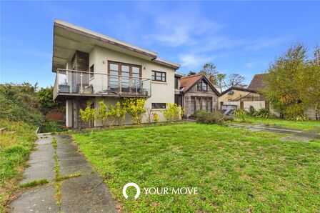 4 bedroom Detached House to rent