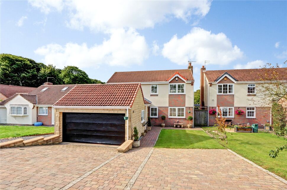 3 bedroom Detached House for sale