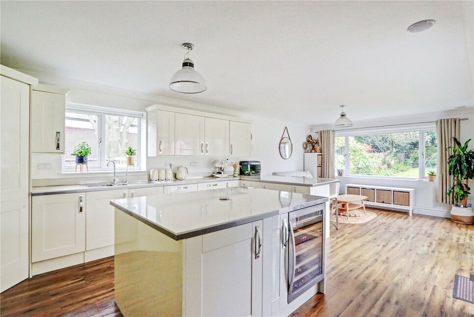 4 bedroom Detached House for sale, Hetton Road, Houghton Le Spring, DH5