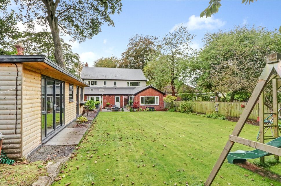 4 bedroom Detached House for sale, Hetton Road, Houghton Le Spring, DH5