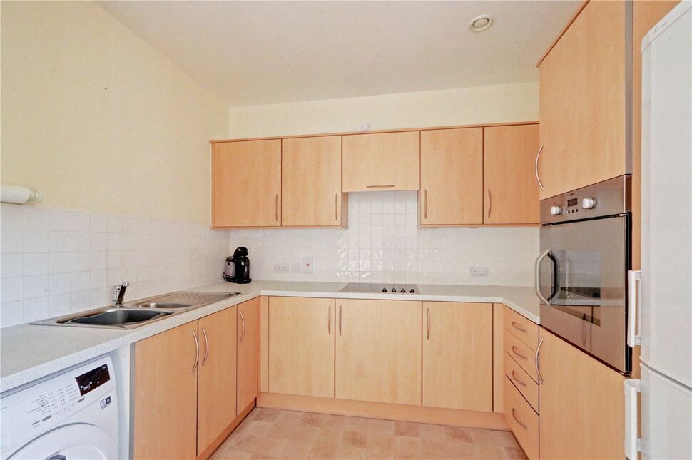2 bedroom Flat for sale, Orchard Place, Houghton Le Spring, DH5 £50,000