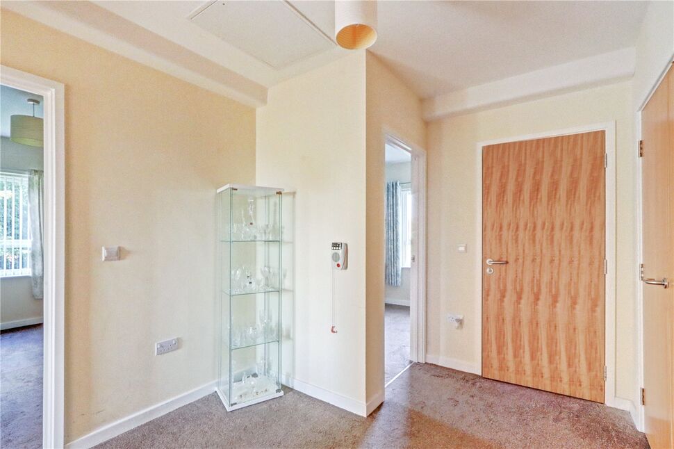 2 bedroom Flat for sale, Orchard Place, Houghton Le Spring, DH5 £50,000