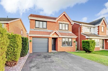 Abbeydale Gardens, 4 bedroom Detached House for sale, £225,000