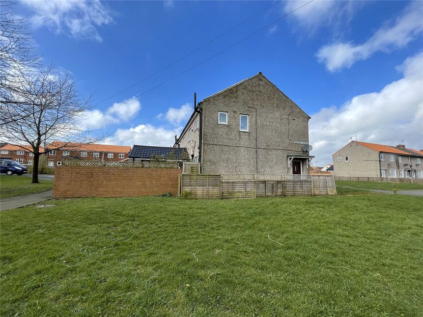 3 bedroom End Terrace House for sale, Trevone Square, Murton, SR7 £79,950