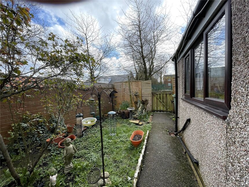 3 bedroom End Terrace House for sale, Trevone Square, Murton, SR7 £79,950