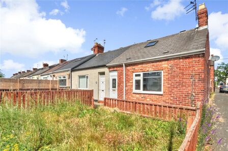 2 bedroom End Terrace Property for sale