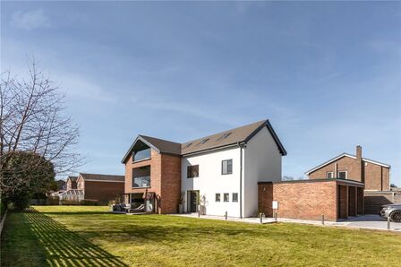 Ellesmere, 5 bedroom Detached House for sale, £875,000