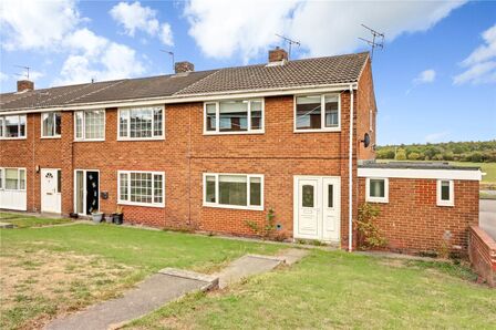 3 bedroom End Terrace House for sale