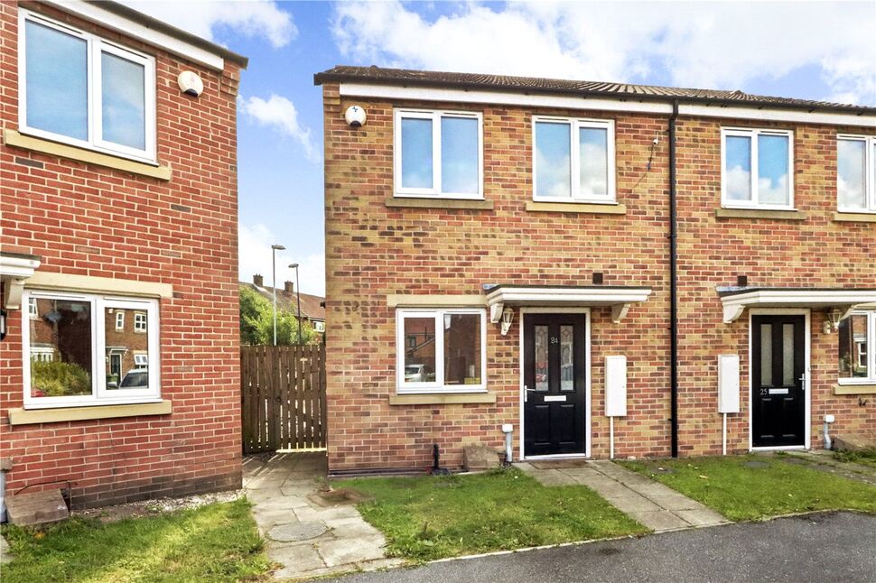 2 bedroom Semi Detached House for sale