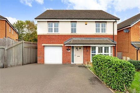Century Way, 4 bedroom Detached House for sale, £350,000