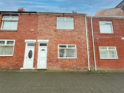 2 bedroom Mid Terrace House to rent