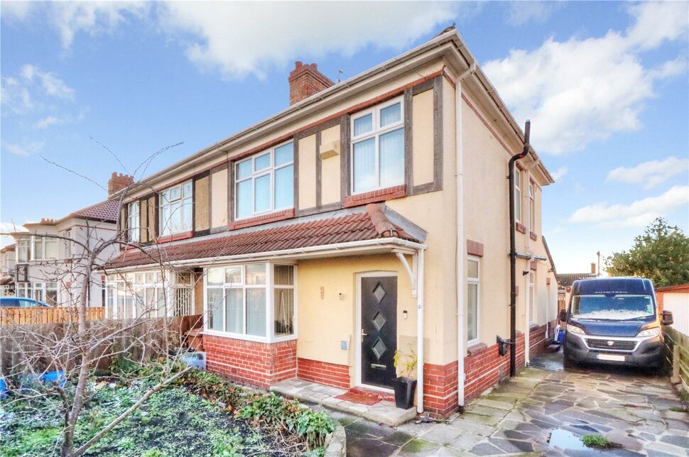 Main image of 3 bedroom Semi Detached House for sale, Hindsons Crescent North, Houghton Le Spring, Tyne and Wear, DH4