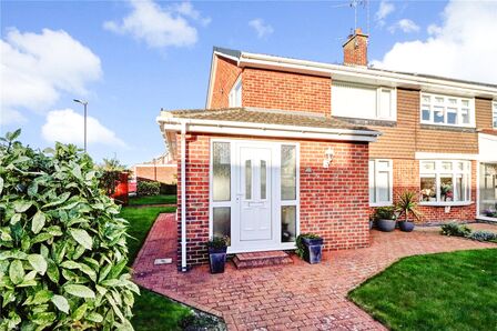 Nine Lands, 3 bedroom Semi Detached House for sale, &pound;189,950