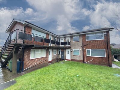 Carlisle Crescent, 2 bedroom Flat for sale, &pound;30,000