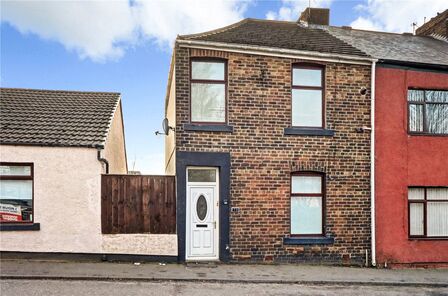 3 bedroom End Terrace House to rent