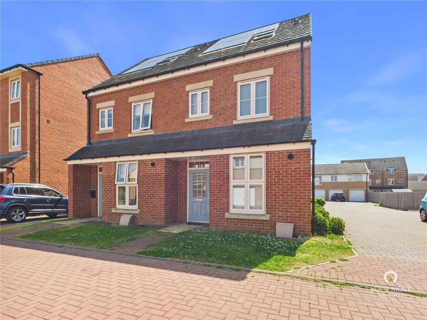 Main image of 3 bedroom Semi Detached House to rent, Hedley Close, Houghton Le Spring, Tyne and Wear, DH4