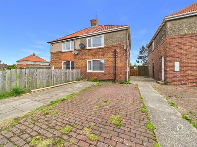 2 bedroom Semi Detached House to rent