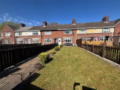 Springwell Terrace, 3 bedroom Mid Terrace House for sale, &pound;100,000