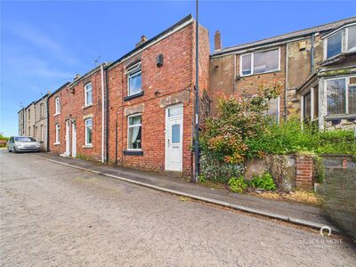 2 bedroom Mid Terrace House for sale