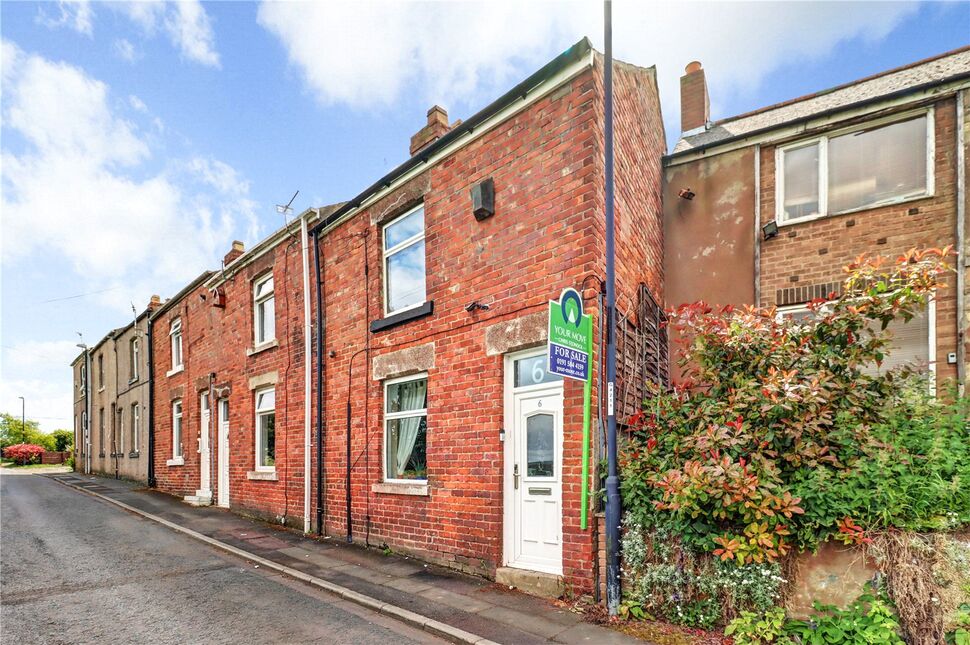 2 bedroom Mid Terrace House for sale