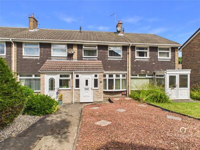 2 bedroom Mid Terrace House for sale