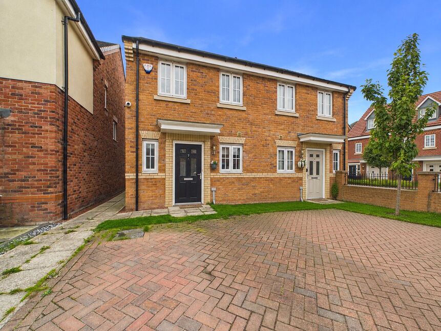 Main image of 2 bedroom Semi Detached House for sale, Albion Close, Houghton Le Spring, Tyne and Wear, DH4