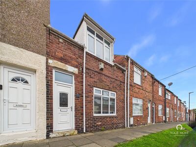 Girven Terrace West, 3 bedroom Mid Terrace House for sale, &pound;60,000