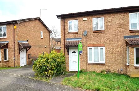 2 bedroom Semi Detached House to rent