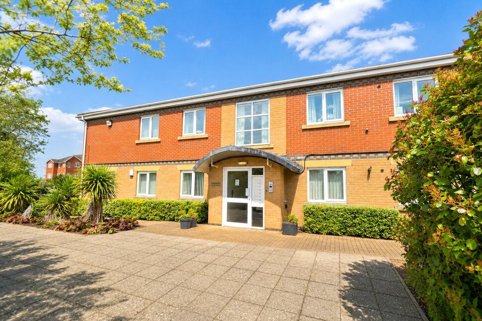 Main image of 2 bedroom Flat to rent, Reservoir Road, Kettering, Northamptonshire, NN16