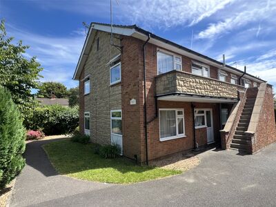 2 bedroom  Flat to rent