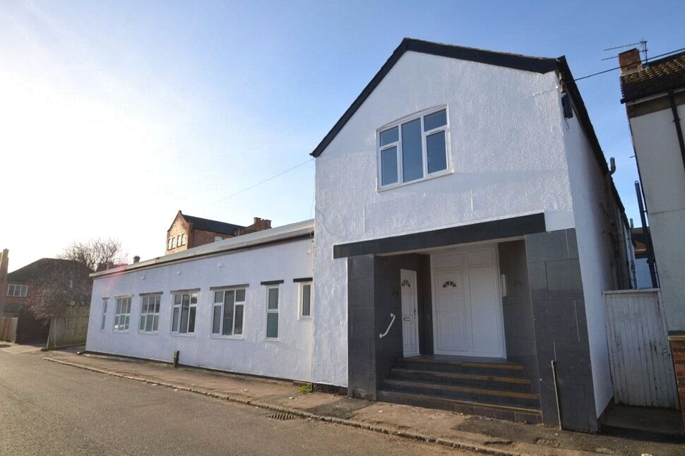 Main image of 1 bedroom Flat to rent, Tresham Street, Kettering, Northamptonshire, NN16