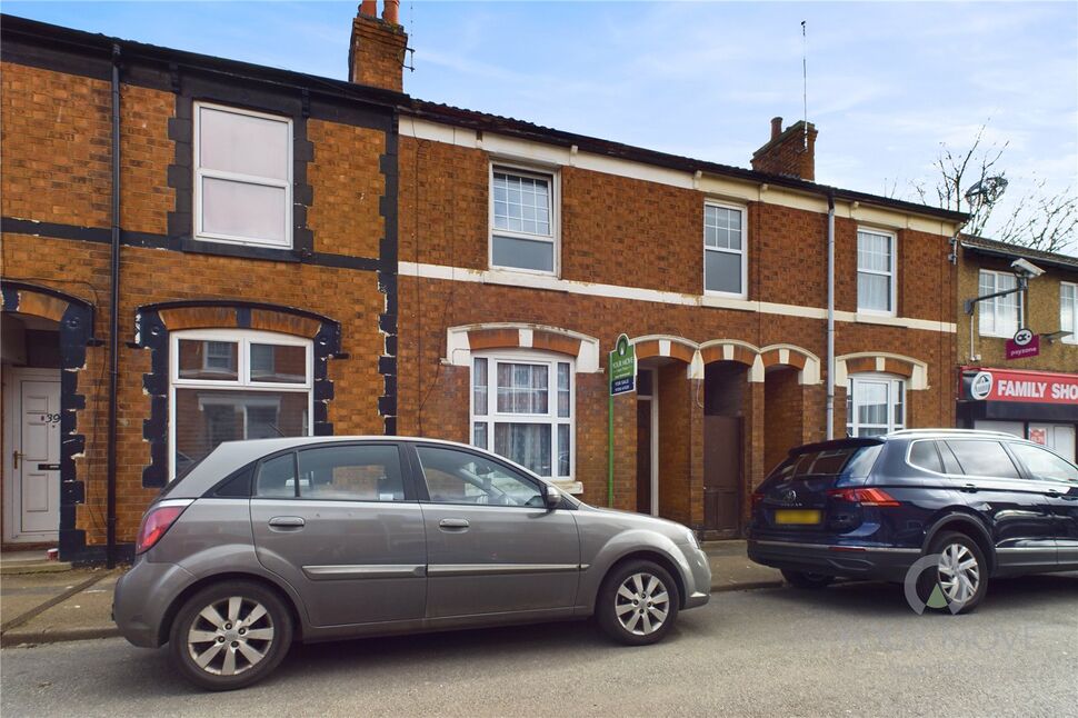 3 bedroom Mid Terrace House for sale, Argyll Street, NN15 £190,000