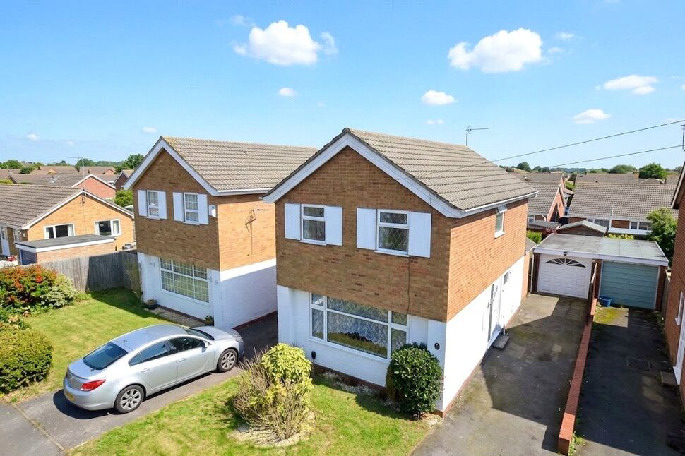 Main image of 3 bedroom Detached House to rent, Churchill Way, Kettering, Northamptonshire, NN15