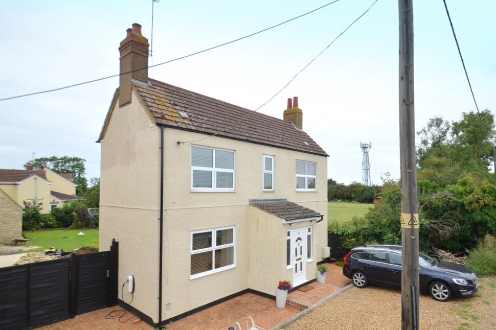 Main image of 3 bedroom Detached House to rent, Thrapston Road, Finedon, Northamptonshire, NN9