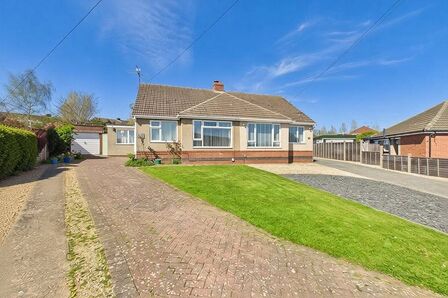 2 bedroom Semi Detached Bungalow for sale